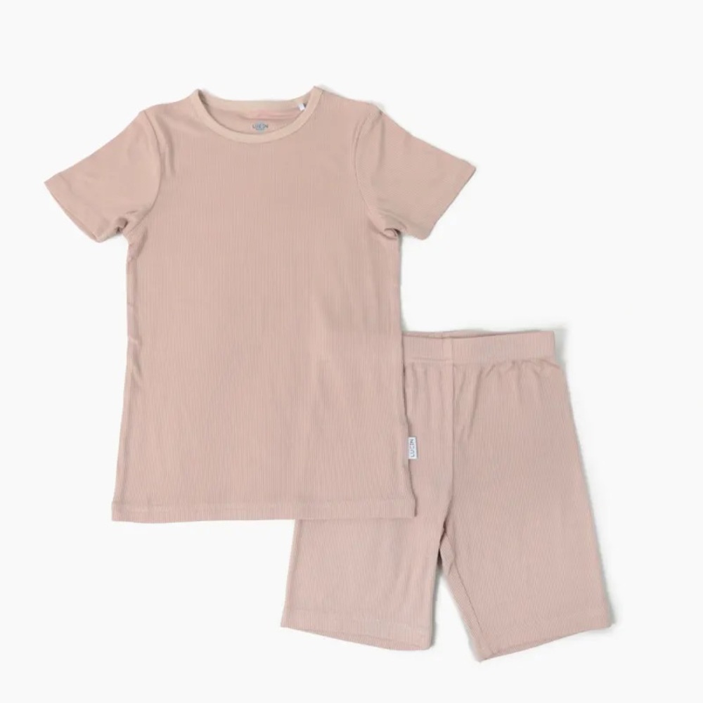 Bamboo Kids Pajama Set
Color: Coffee